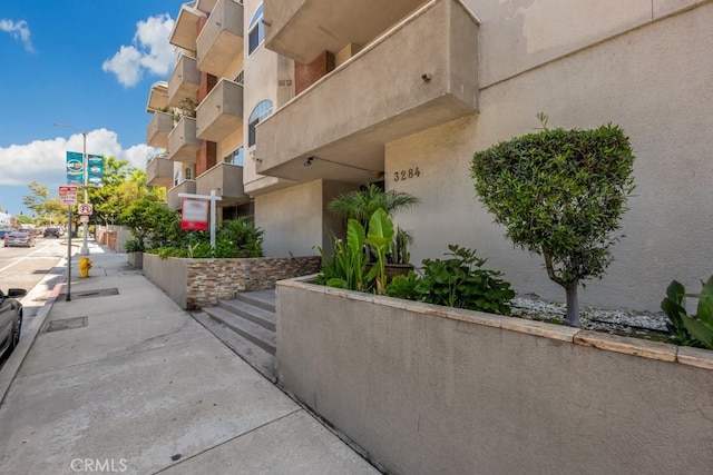 3284 Barham Blvd Unit 201, Los Angeles, CA 90068 - photo 23