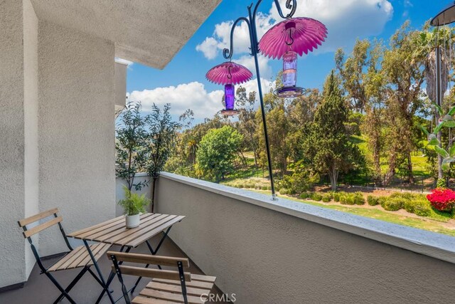 3284 Barham Blvd Unit 201, Los Angeles, CA 90068 - view of balcony