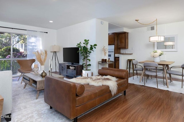120 S Sierra Madre Blvd Unit 101, Pasadena, CA 91107 - photo 2