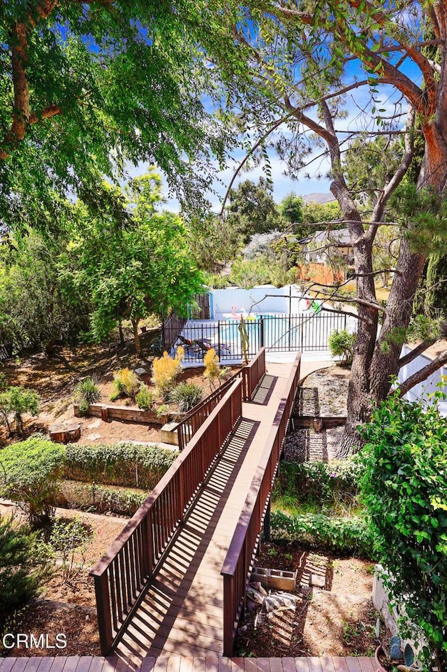 5245 Ramsdell Ave, La Crescenta, CA 91214 - view of home's community