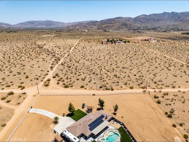 24127 Zuni Rd, Apple Valley, CA 92307