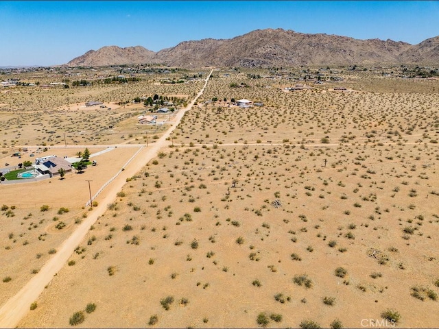 24127 Zuni Rd, Apple Valley, CA 92307