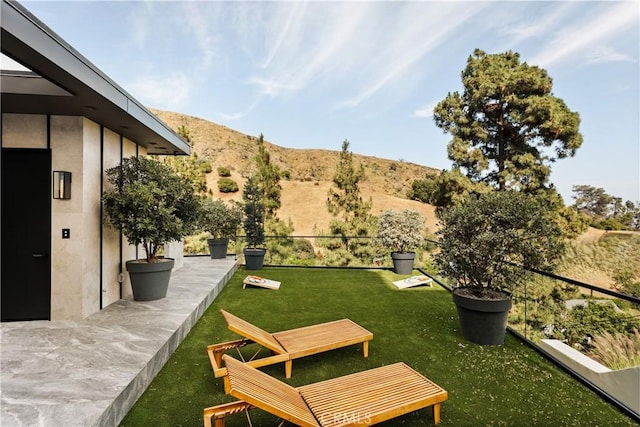 1955 Curson Pl, Los Angeles, CA 90046 - view of yard with a mountain view