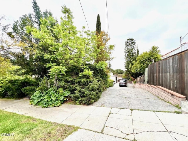4206 Cumberland Ave, Los Angeles, CA 90027 - view of patio