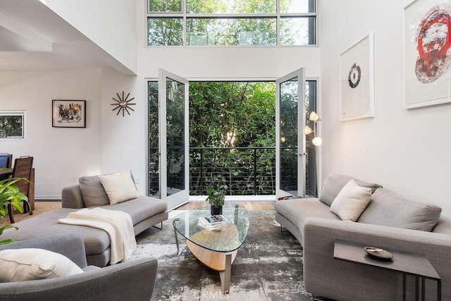 4111 W Sunset Blvd Unit 220, Los Angeles, CA 90029 - photo 1