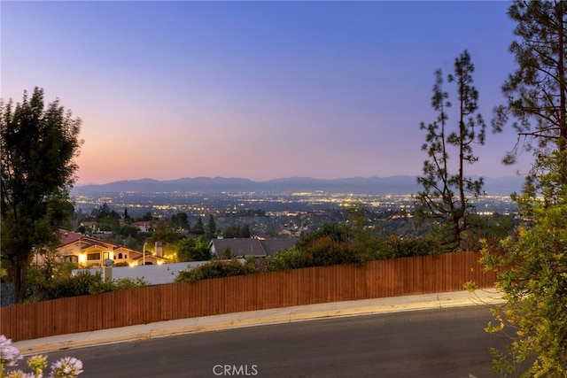 20101 Greenbriar Dr, Tarzana, CA 91356 - photo 27