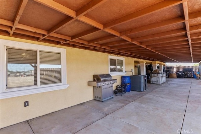 17635 Verde St, Hesperia, CA 92345 - view of patio with area for grilling