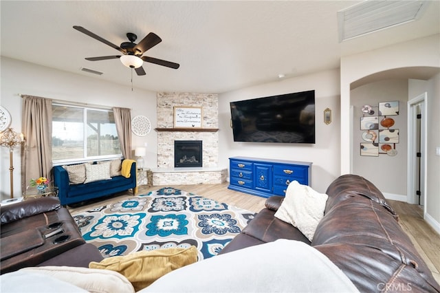12140 Mission St, Oak Hills, CA 92344 - photo 3