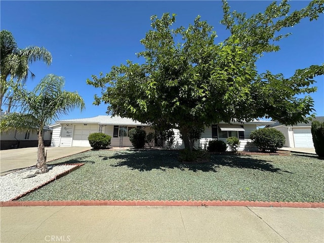 29041 Desert Hills Rd, Menifee, CA 92586 - photo 1