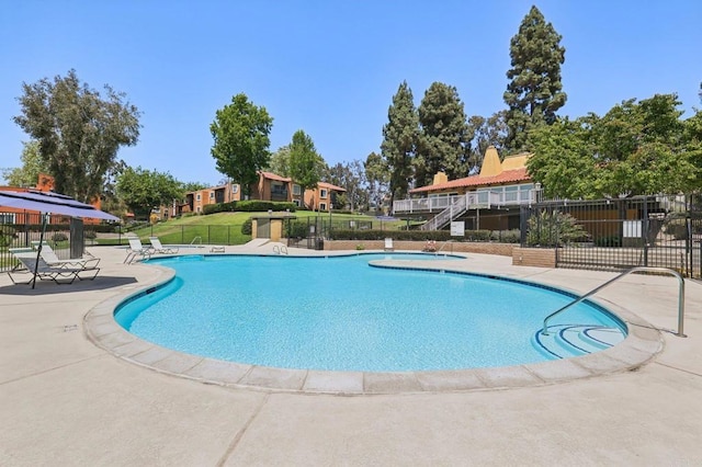 17181 W Bernardo Dr Unit 208, San Diego, CA 92127 - community pool featuring a patio area