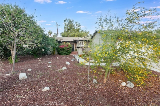 8398 Shoup Ave, West Hills, CA 91304 - view of yard