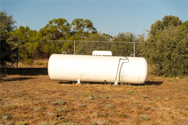 54774 Bautista Rd, Anza, CA 92539 - exterior view of heating fuel tank