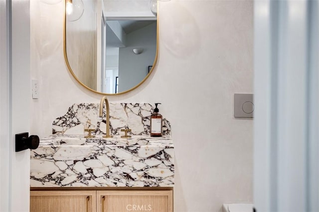 3756 Goodland Ave, Studio City, CA 91604 - bathroom featuring vanity