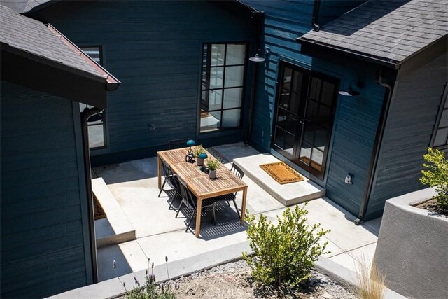 3756 Goodland Ave, Studio City, CA 91604 - view of patio / terrace