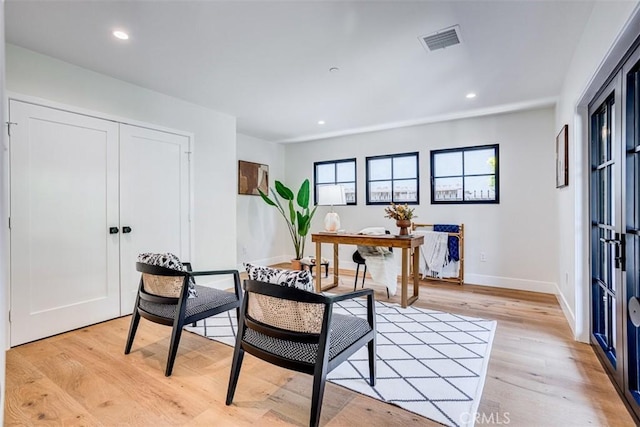 3756 Goodland Ave, Studio City, CA 91604 - sitting room with healthy amount of natural light, light wood finished floors, and recessed lighting