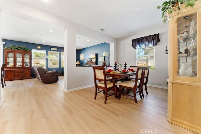 4073 Tamarind Rdg, Lake Elsinore, CA 92530 - dining room featuring light wood-style floors and recessed lighting