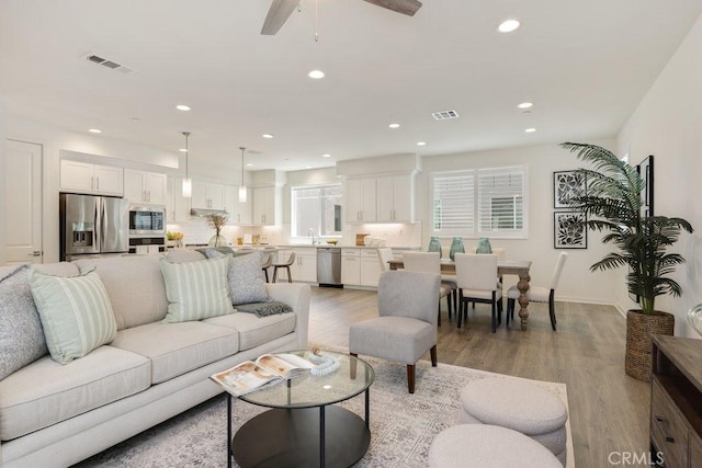 542 Cultivate, Irvine, CA 92618 - photo 6
