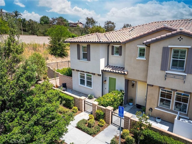 28613 Jardineras Dr, Valencia, CA 91354 - photo 2