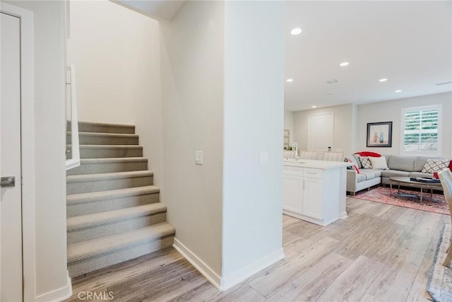 28613 Jardineras Dr, Valencia, CA 91354 - photo 11