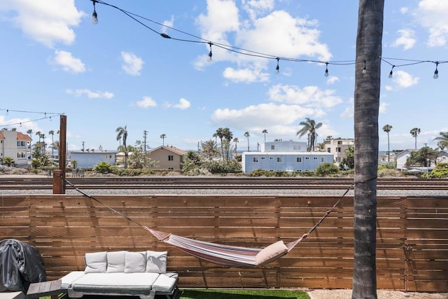 1009 S Cleveland St, Oceanside, CA 92054 - view of yard with a residential view