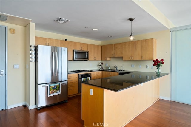 285 W 6th St, Unit San Pedro, CA 90731 - photo 11