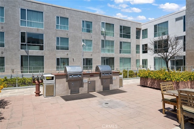 285 W 6th St, Unit San Pedro, CA 90731 - photo 34