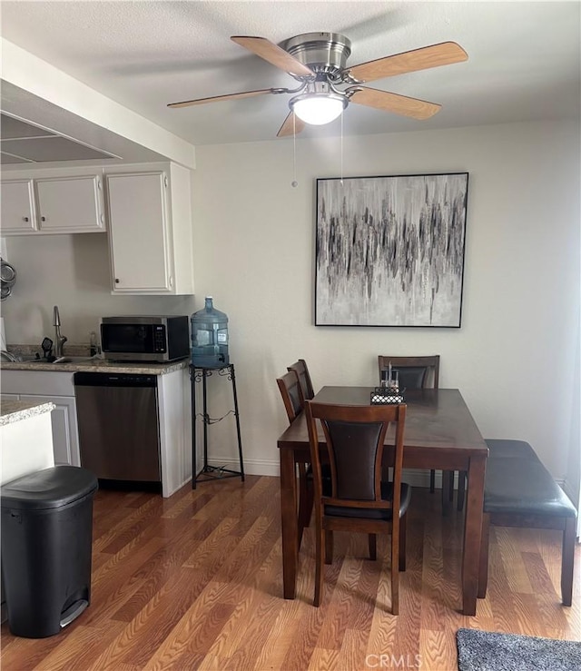 20359 Ivy Hill Ln Unit 13, Yorba Linda, CA 92886 - dining area featuring wood finished floors and a ceiling fan