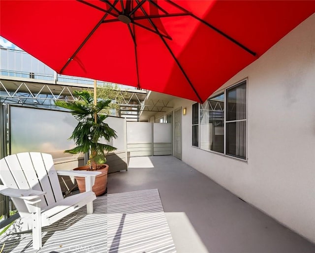800 N Eucalyptus Ave Unit 108, Inglewood, CA 90302 - view of balcony