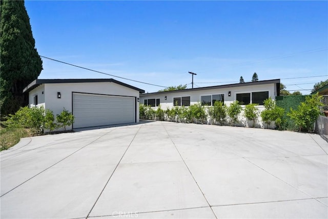 837 S Magnolia Ave, Anaheim, CA 92804 - ranch-style home featuring stucco siding and a detached garage