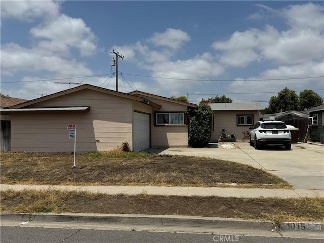1015 N Roanne Pl, Anaheim, CA 92801 - photo 1
