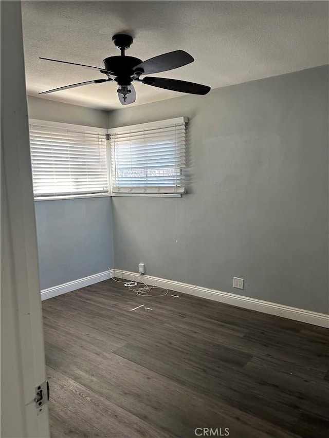 1015 N Roanne Pl, Anaheim, CA 92801 - photo 4