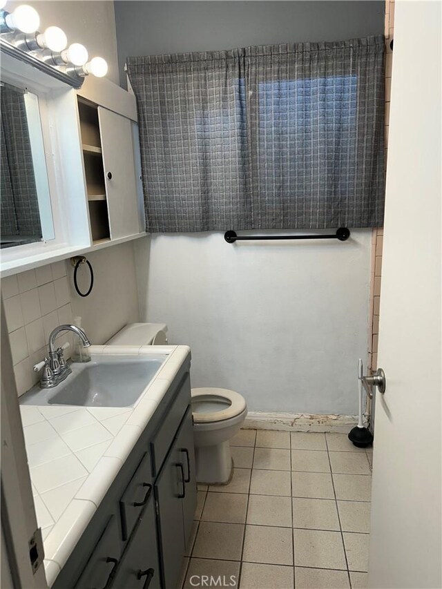 1015 N Roanne Pl, Anaheim, CA 92801 - photo 6