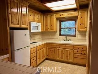 1174 Railroad Ln, Fish Camp, CA 93623 - photo 9