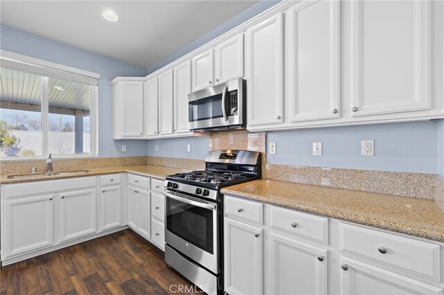 14710 Huckleberry Dr, Bakersfield, CA 93314 - photo 20