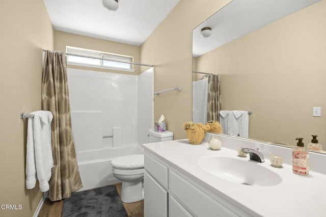 2085 Koala Pl, Oxnard, CA 93036 - bathroom featuring vanity, shower / bathtub combination with curtain, and wood finished floors