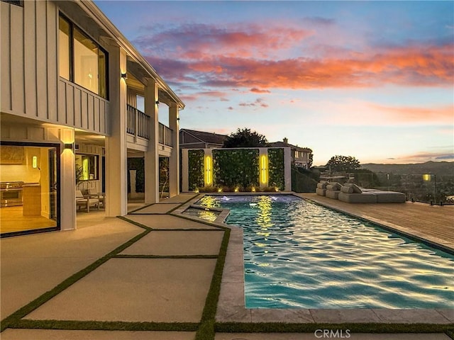 32075 Canterhill Pl, Westlake Village, CA 91361 - outdoor pool with a patio