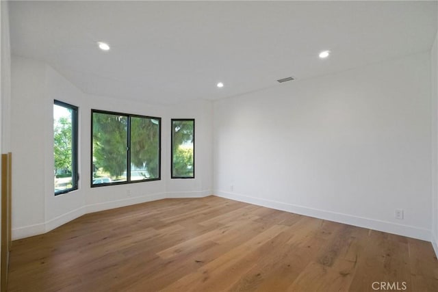 32075 Canterhill Pl, Westlake Village, CA 91361 - empty room featuring light wood finished floors and recessed lighting