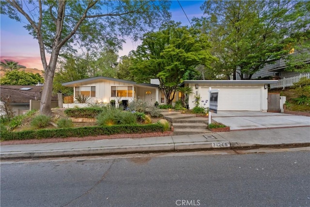 3624 Loadstone Dr, Sherman Oaks, CA 91403 - photo 37