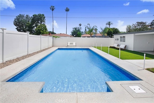 4561 Beverly Ct, Riverside, CA 92506 - view of swimming pool with a fenced backyard
