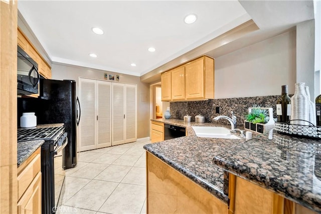 15 Vista Del Ponto Unit 70, San Clemente, CA 92672 - kitchen featuring black appliances, light brown cabinets, backsplash, light tile patterned floors, and recessed lighting