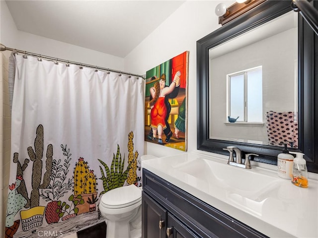 11671 Mountain Rd, Pinon Hills, CA 92372 - full bath with vanity and a shower with shower curtain