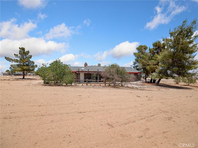 11671 Mountain Rd, Pinon Hills, CA 92372 - view of front facade