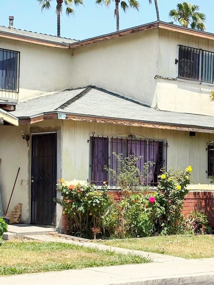 44 Camelback Ave S Unit 5, Carson, CA 90745 - view of front of property featuring stucco siding