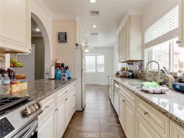 7183 Myrtle Ave, Long Beach, CA 90805 - photo 9