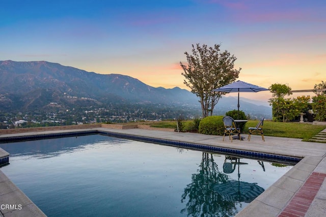 9670 Crystal View Dr, Tujunga, CA 91042 - photo 5