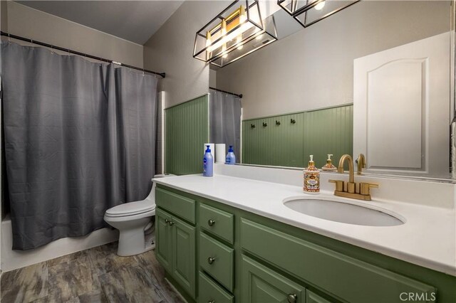 3455 Sugar Maple Ct, Hemet, CA 92545 - full bath featuring vanity and shower / tub combo