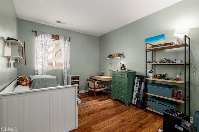 3455 Sugar Maple Ct, Hemet, CA 92545 - bedroom with wood finished floors
