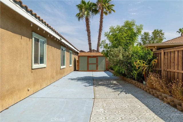 3455 Sugar Maple Ct, Hemet, CA 92545 - view of patio / terrace featuring a shed