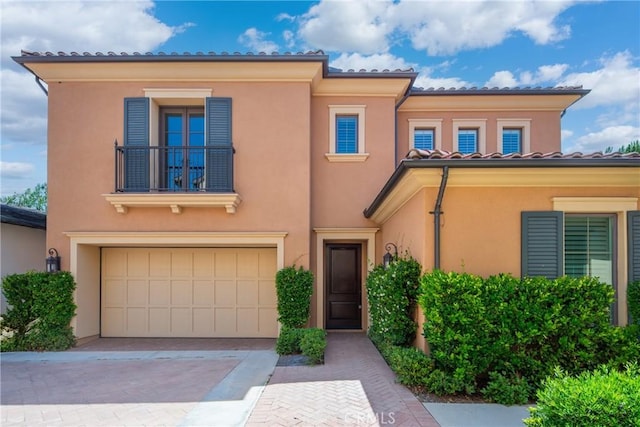 111 Vigna, Irvine, CA 92602 - photo 1