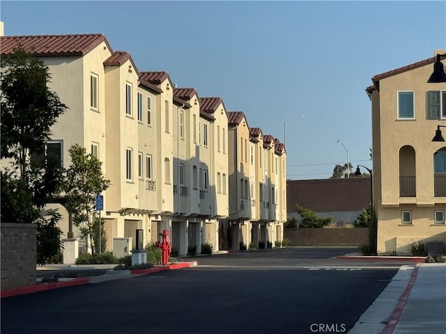 2750 W 182nd St Unit 112, Torrance, CA 90504 - view of property with a residential view